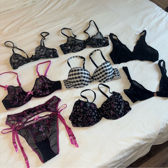 Savage X Fenty Small Lingerie Lot NWOT - Picture 2 of 10